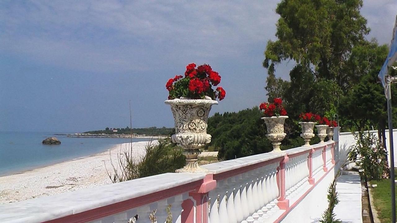 Villa Isabel Ríza Екстериор снимка